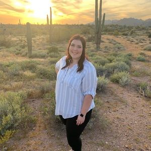 Meet your Posher, Alecia